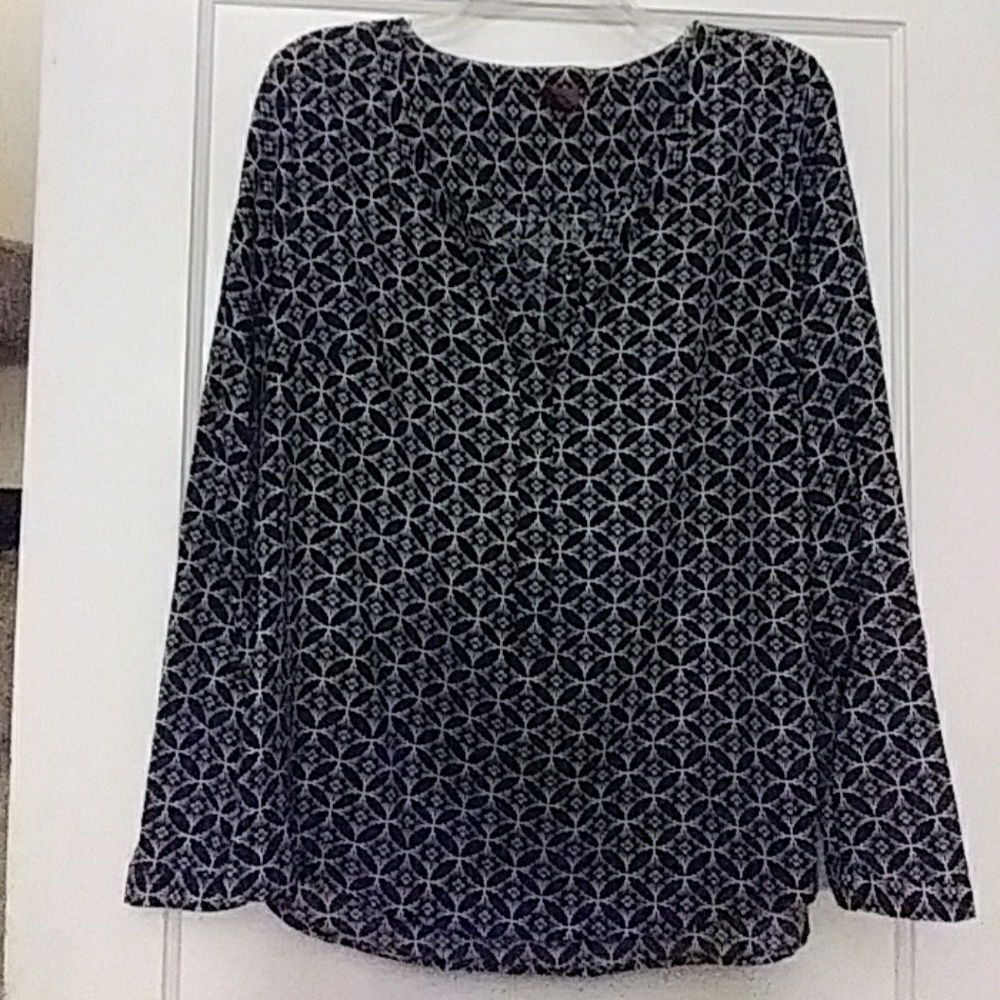 Floral geometric blouse